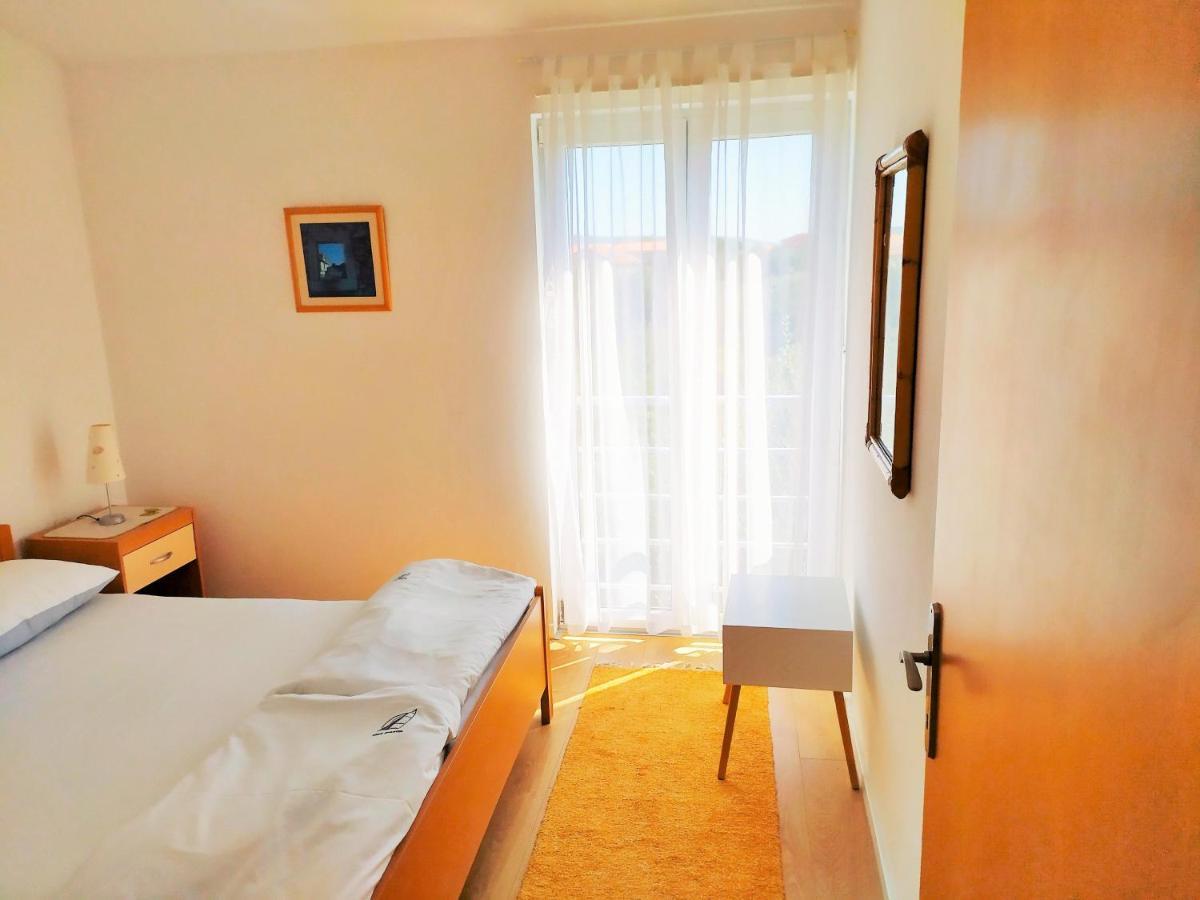 Dadic Apartment *